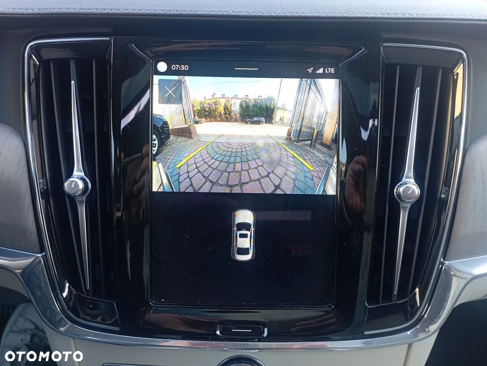 Volvo S90 B5 D AWD Momentum Pro - 20