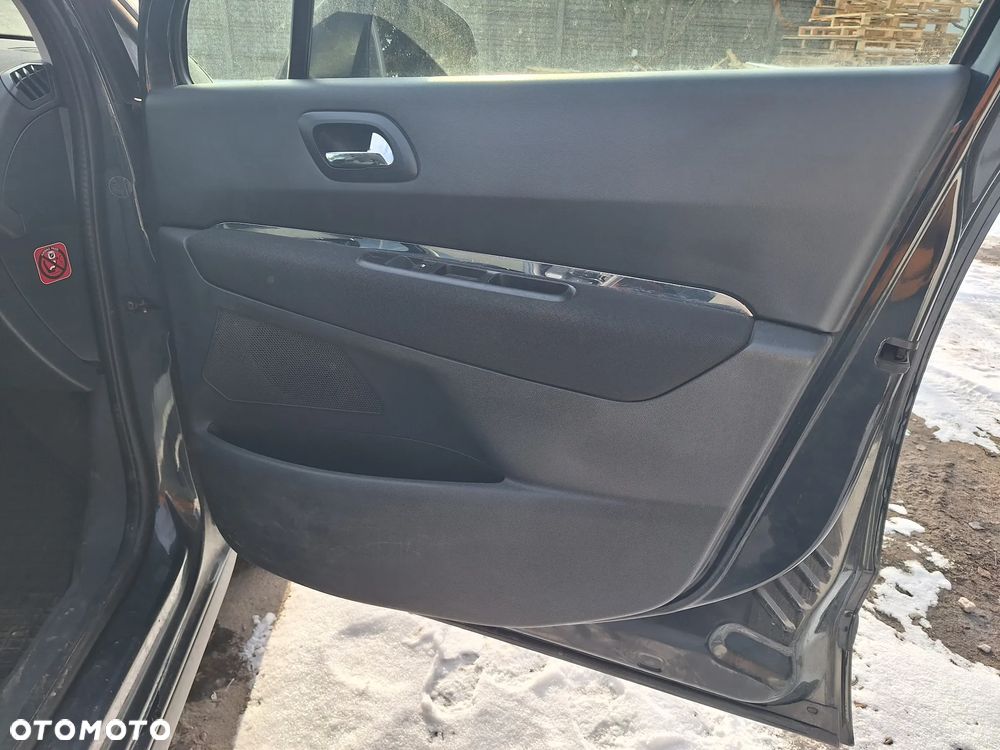 Peugeot 3008 1.6 Style - 18