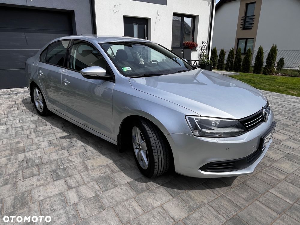Volkswagen Jetta 1.2 TSI Comfortline - 3