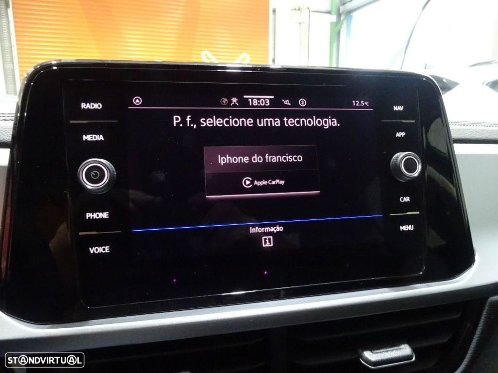 VW T-Roc 1.0 TSI Urban - 17