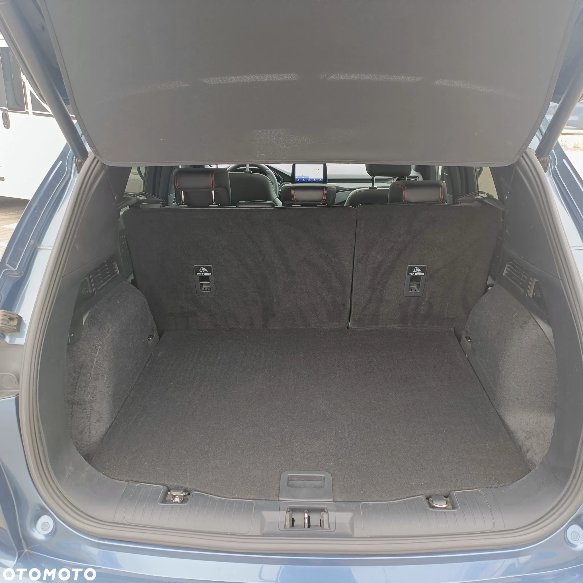 Ford Kuga 2.5P PHEV FWD ST-Line X - 19