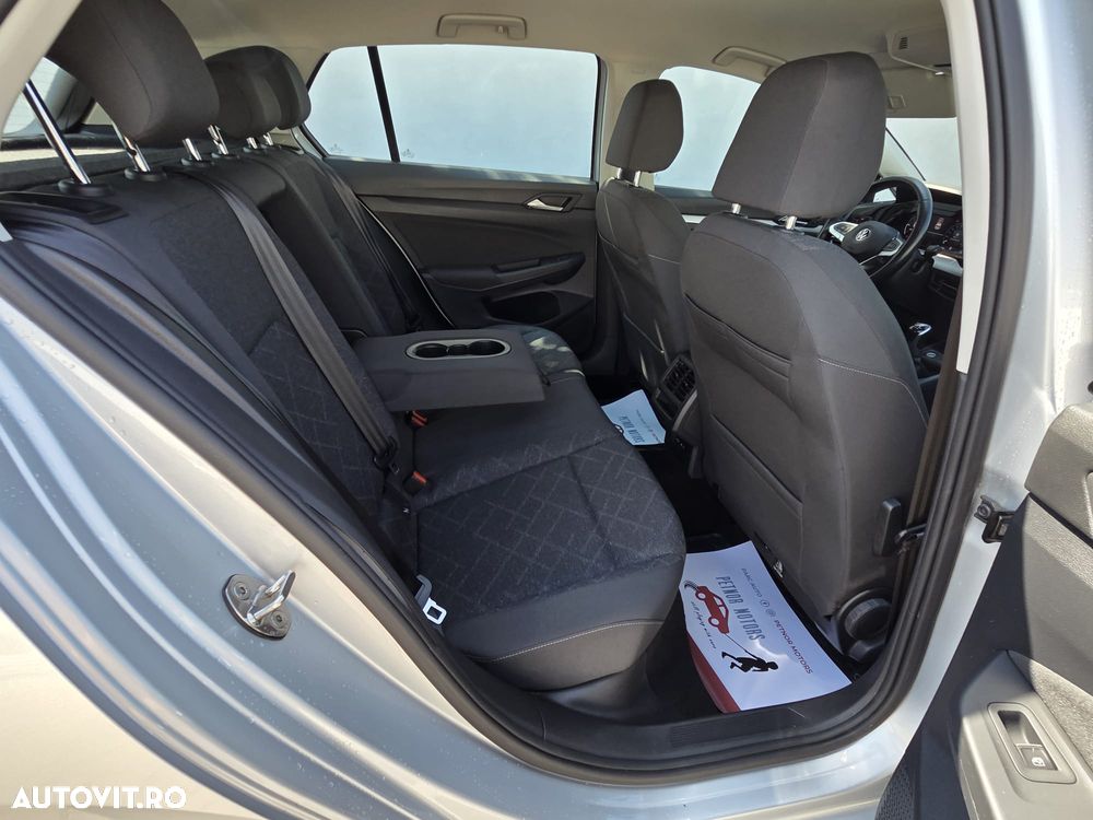 Volkswagen Golf 2.0 TDI Life - 16
