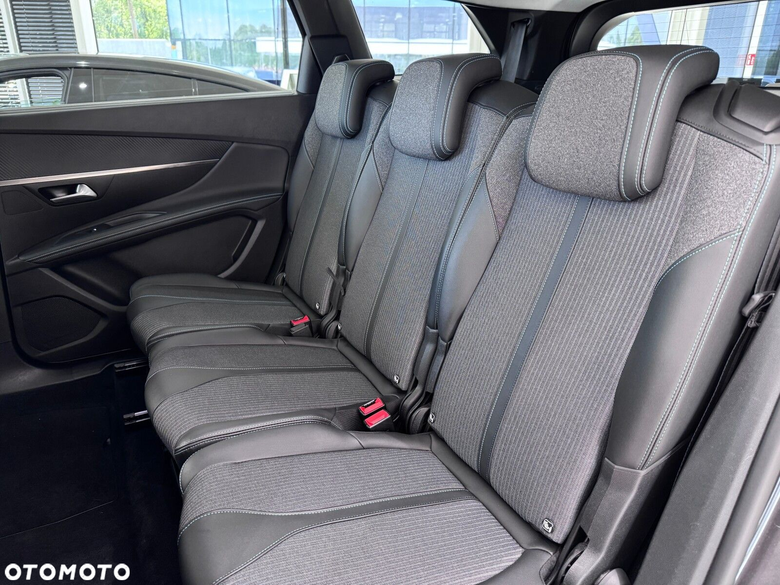 Peugeot 5008 1.5 BlueHDi Allure S&S EAT8 - 13
