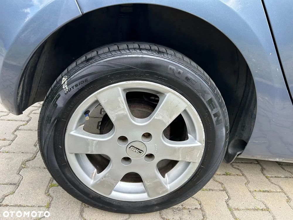 Renault Clio 1.2 16V Alize - 14