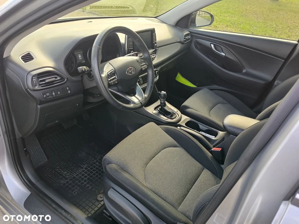 Hyundai i30 1.0 T-GDI Smart DCT - 9