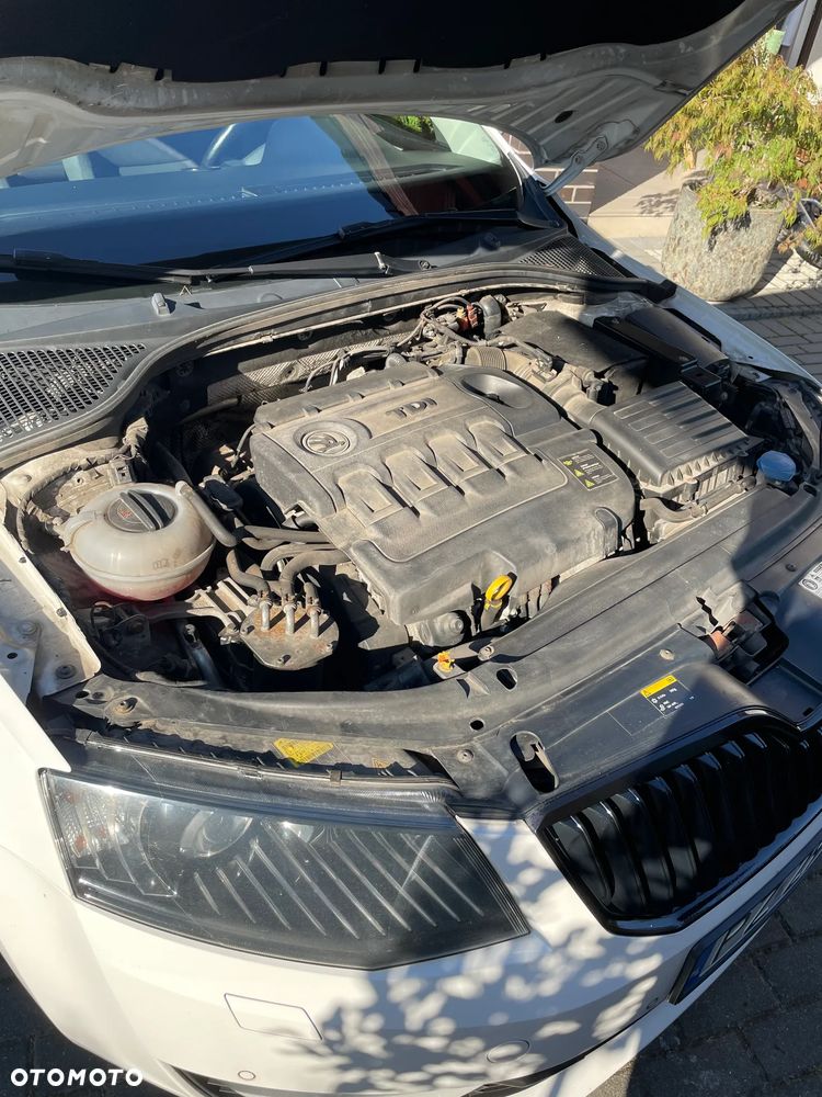 Skoda Octavia 2.0 TDI Style - 9