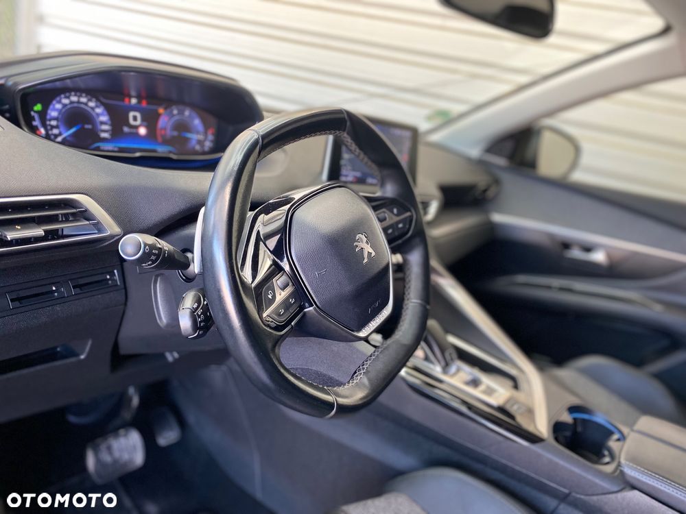 Peugeot 3008 BlueHDi 180 Stop & Start EAT8 Allure - 21