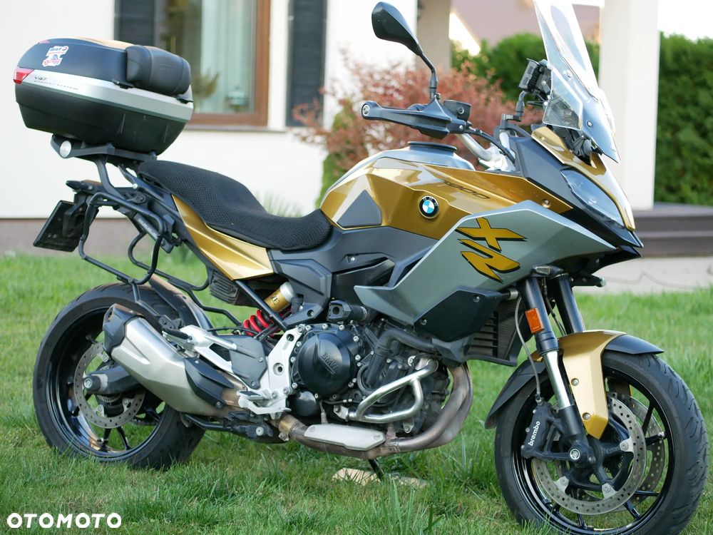 BMW F - 5