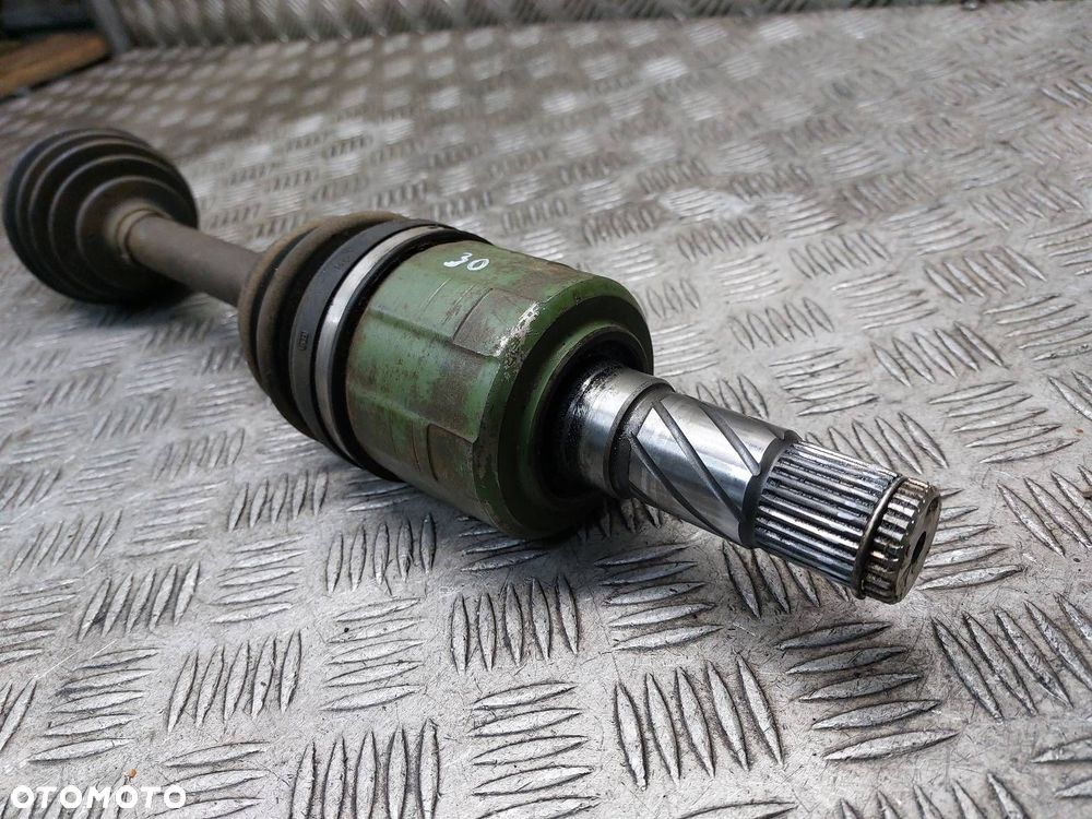 PÓŁOŚ LEWY PRZÓD 5B KIA SORENTO I 2.5 CRDI - 2