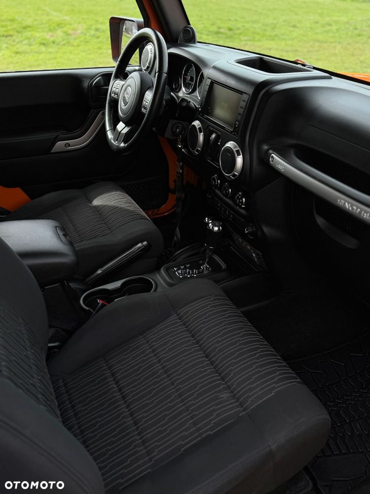 Jeep Wrangler 2.8 CRD Rubicon - 13