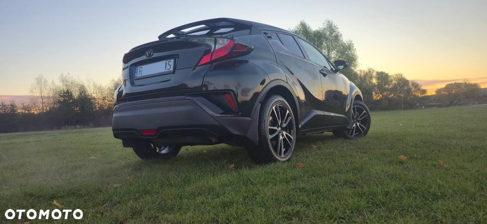 Toyota C-HR - 8