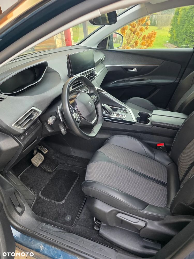 Peugeot 5008 1.5 BlueHDI Allure S&S EAT8 - 2