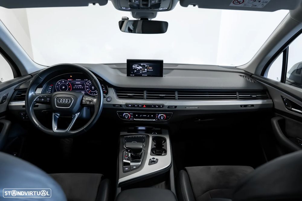Audi Q7 3.0 TDI quattro tiptronic 7L - 7