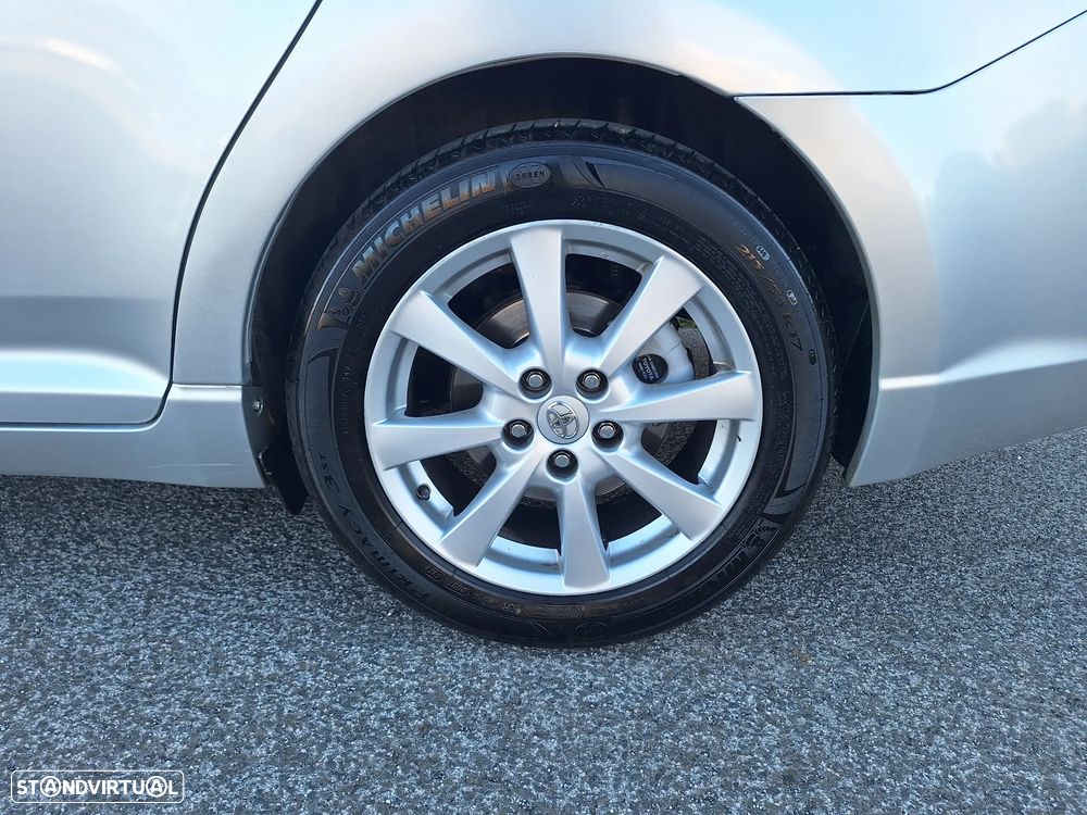 Toyota Avensis SD 2.0 D-4D Exclusive +Pele+GPS - 16