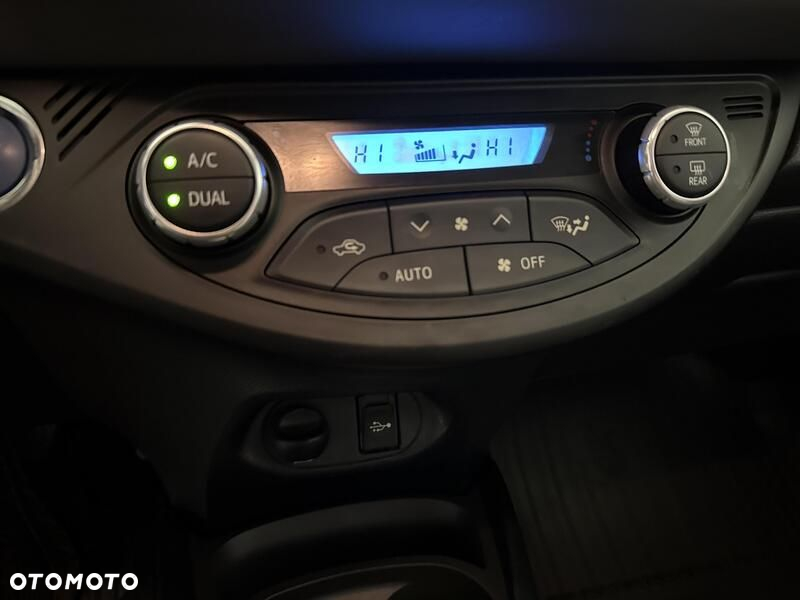 Toyota Yaris - 17