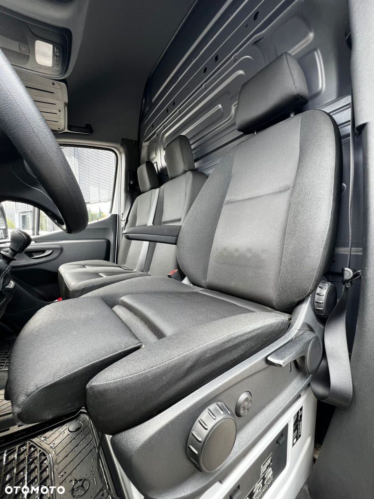 Mercedes-Benz Sprinter Furgon - 13