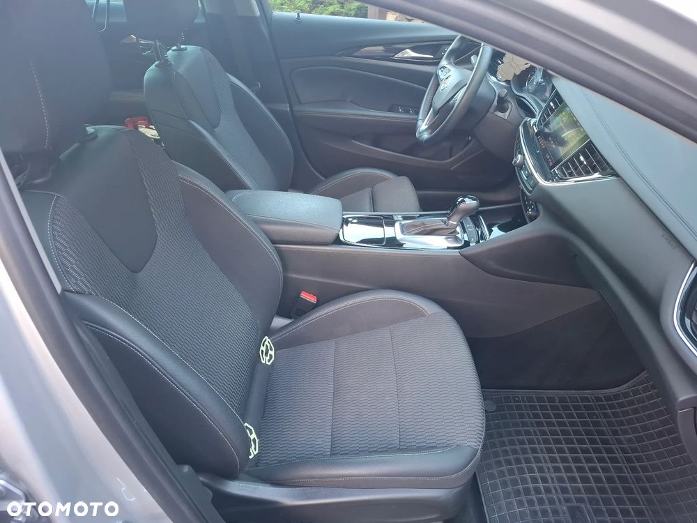 Opel Insignia CT 1.5 T Exclusive S&S - 16