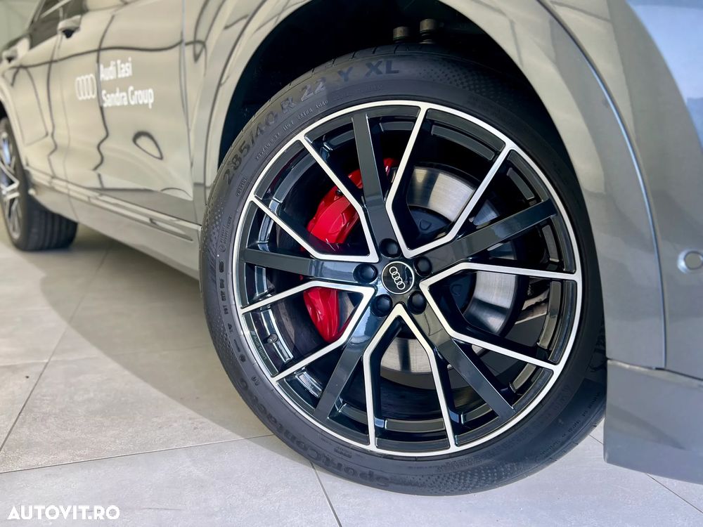 Audi Q8 SUV TFSI e quattro 290 kW tiptronic - 37