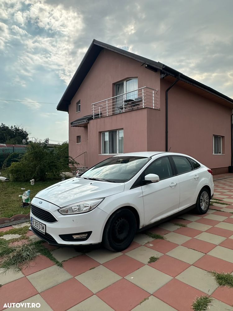 Ford Focus 2018 photo 3