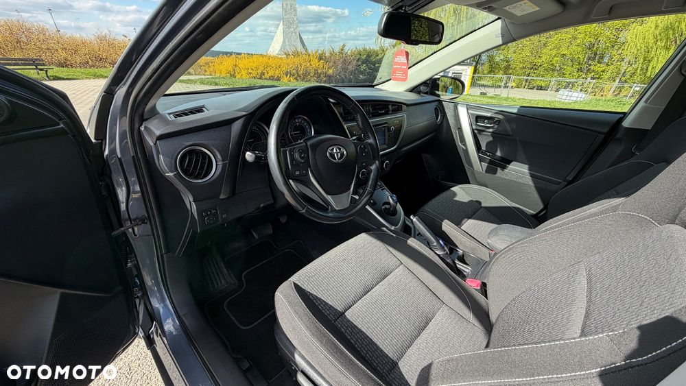Toyota Auris - 33