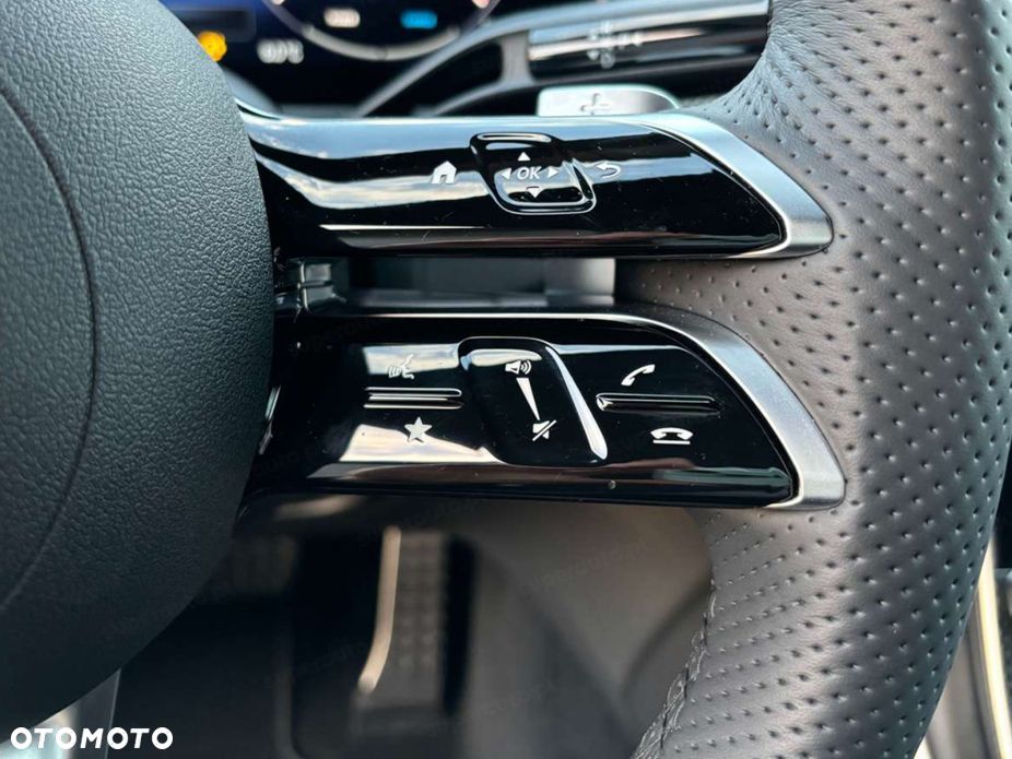 Mercedes-Benz GLC 220 d mHEV 4-Matic AMG Line - 12