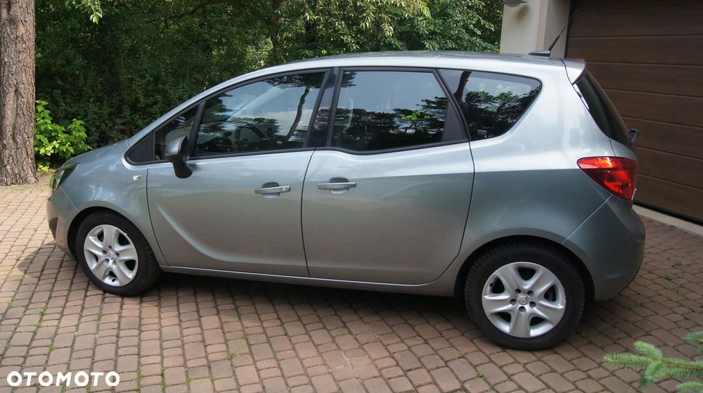 Opel Meriva - 9