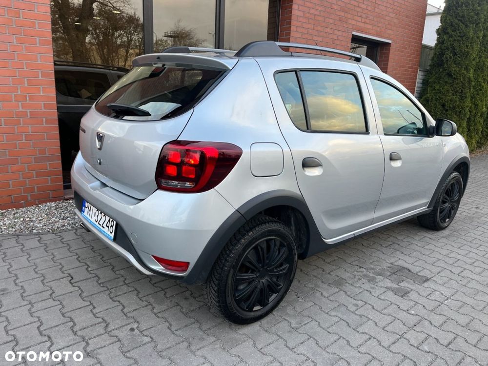 Dacia Sandero Stepway 1.0 TCe SL Celebration S&S - 4