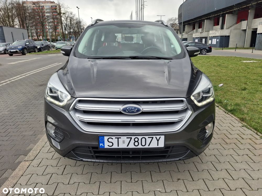 Ford Kuga 2.0 TDCi 4x4 Business Edition - 2