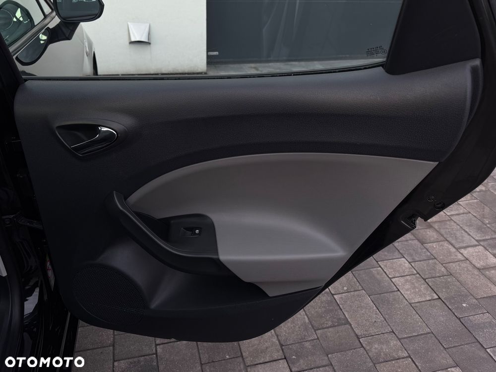 Seat Ibiza 1.4 16V Style - 33