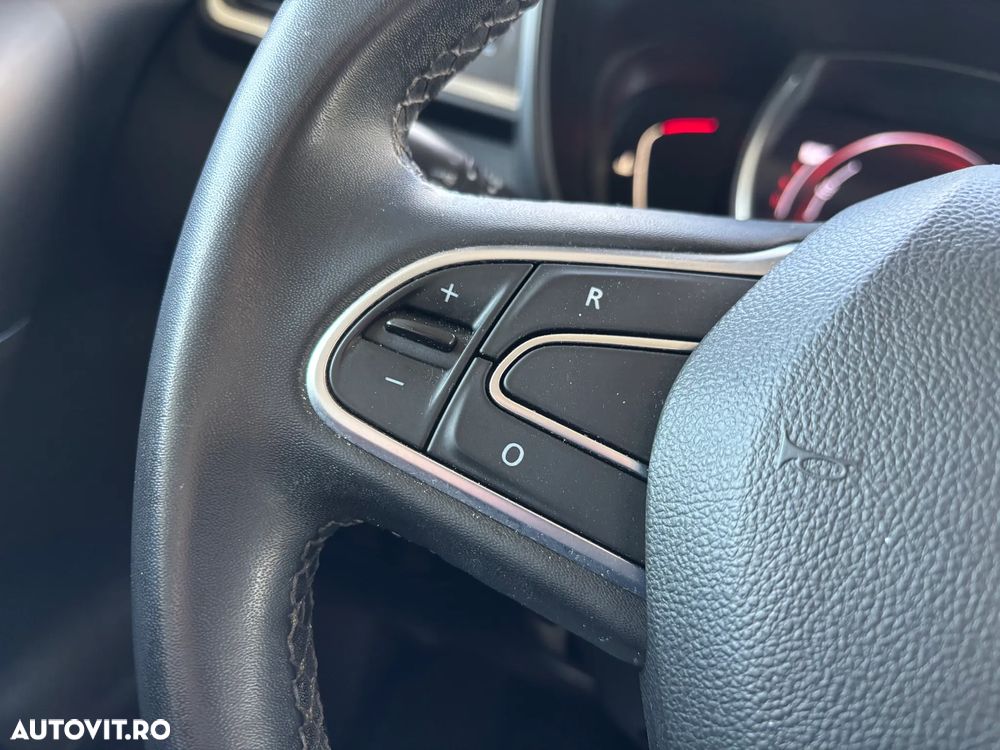 Renault Kadjar BLUE dCi EDC Zen - 23