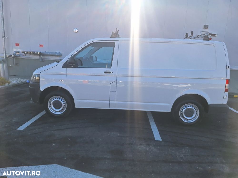Volkswagen Transporter - 4