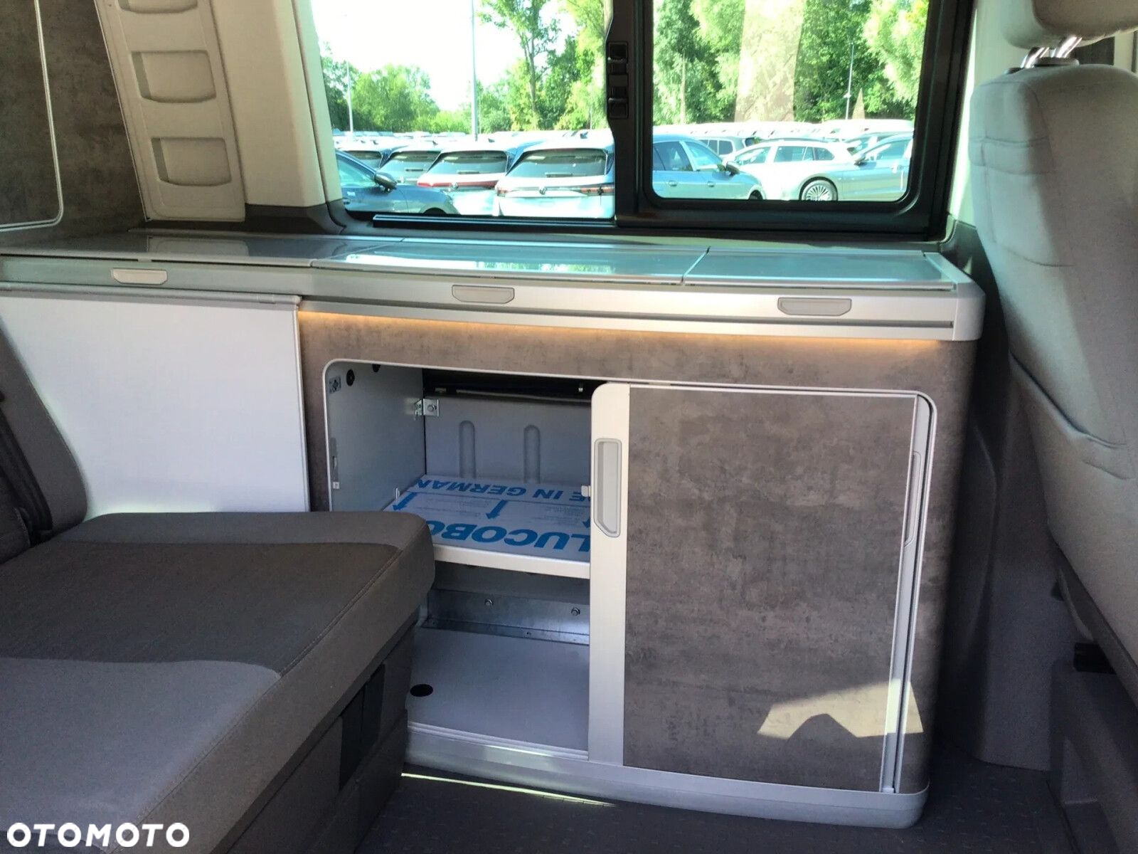 Volkswagen California Ocean - 18