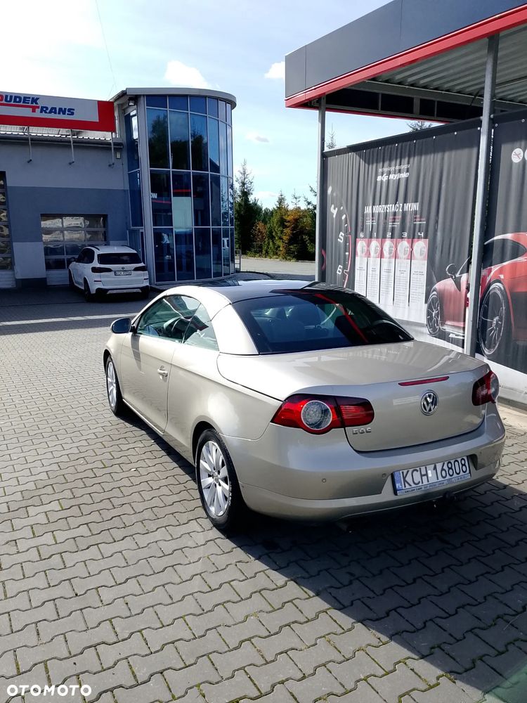 Volkswagen Eos 2.0 TSI - 10