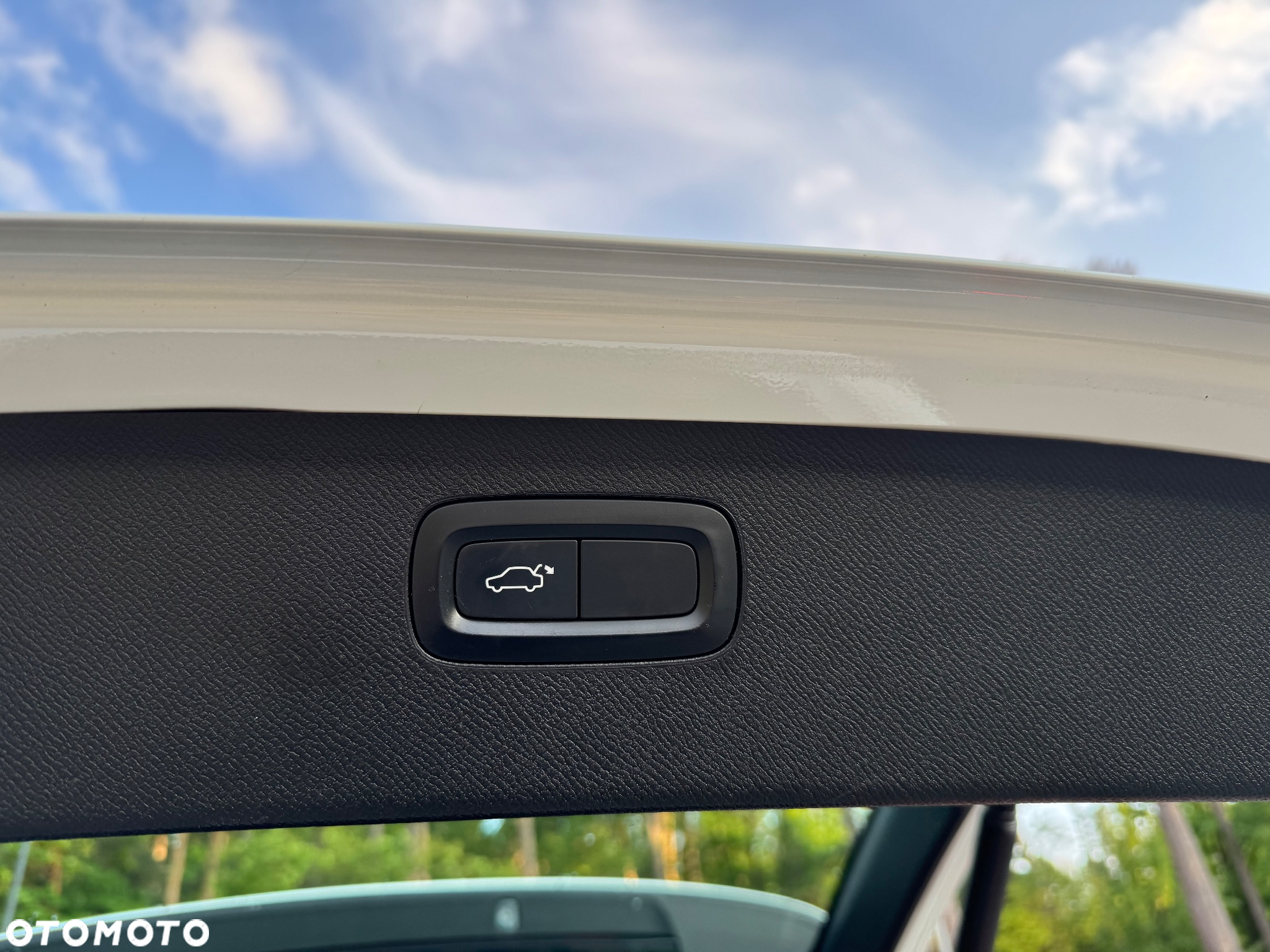 Volvo XC 90 D5 AWD Momentum - 32