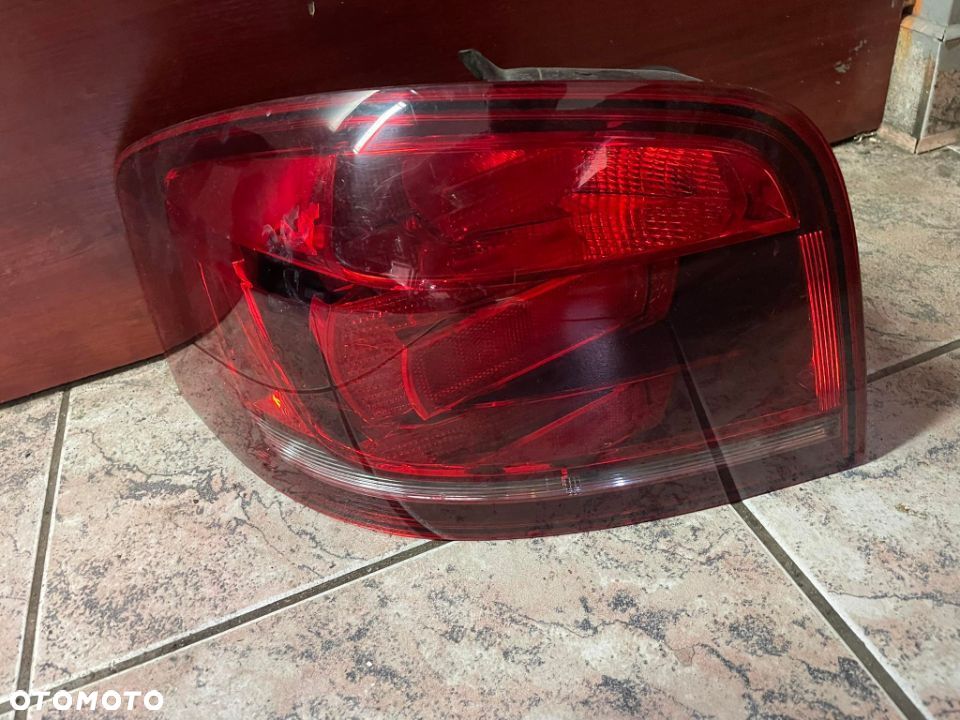 AUDI A3 8P 8P3 3D LIFT LAMPA LEWA TYŁ TYLNA EUROPA