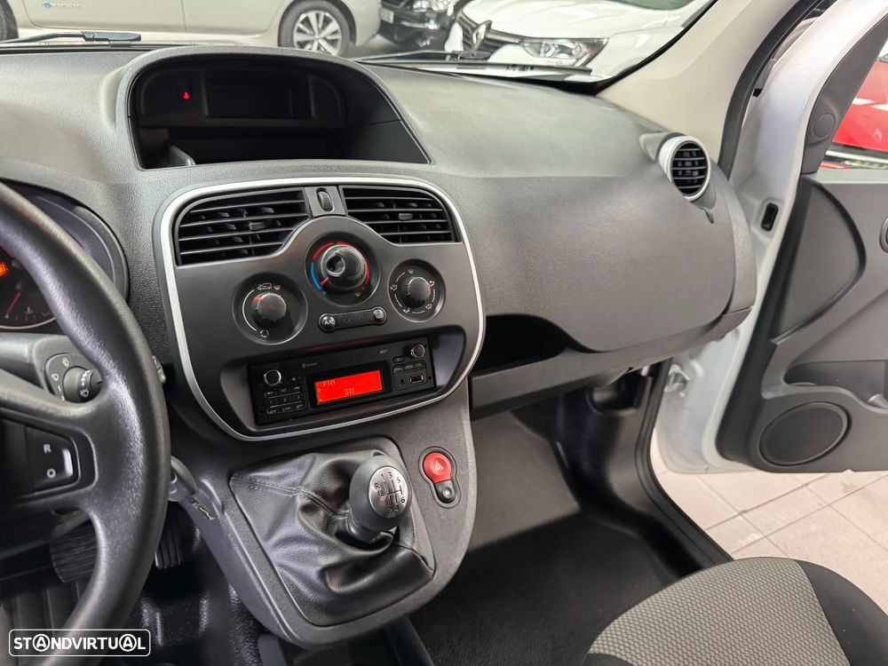 Renault Kangoo 1.5 dci 2L - 15