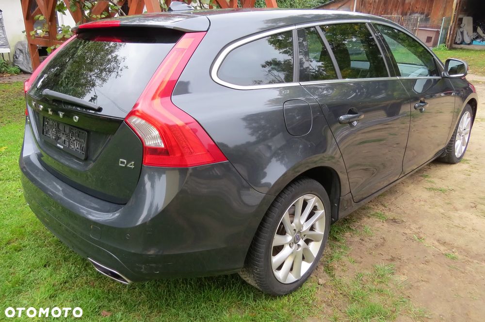 VOLVO V60 I LIFT LAKIER 492-46 2.0 D4 D4204T14 NA CZĘŚCI - 9