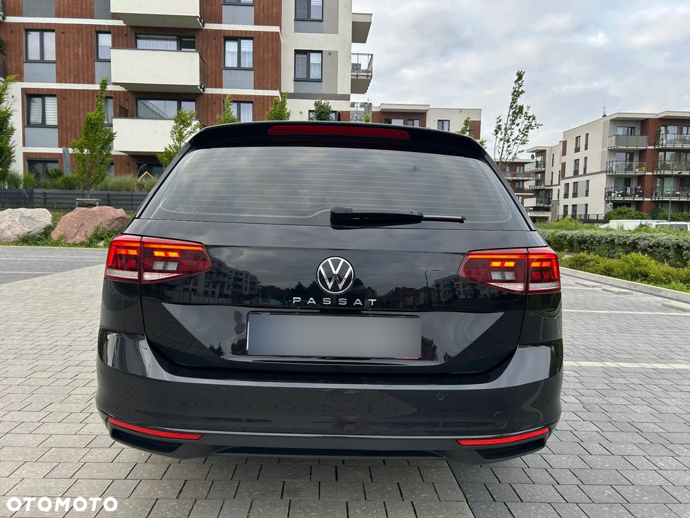 Volkswagen Passat 2.0 TDI EVO Essence - 24