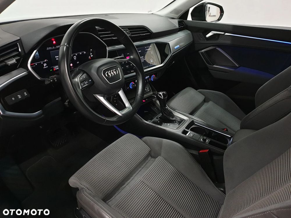 Audi Q3 Sportback 35 TDI quattro S tronic S line - 9