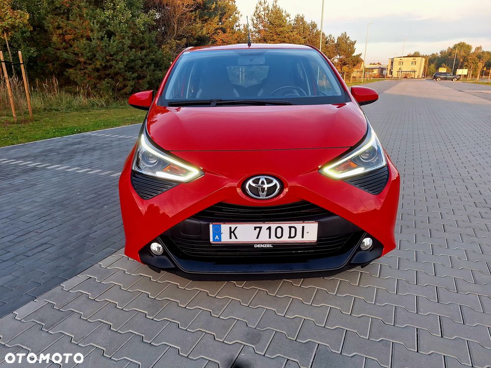 Toyota Aygo x.shift x-play connect - 21