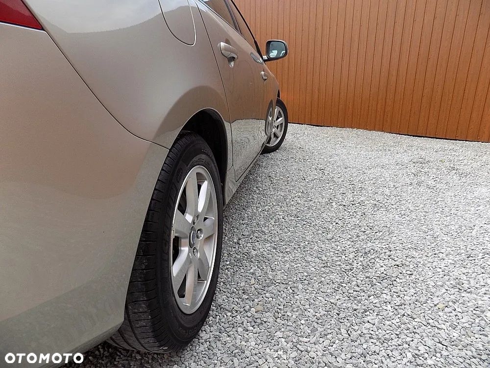 Volvo V60 D2 Kinetic - 25