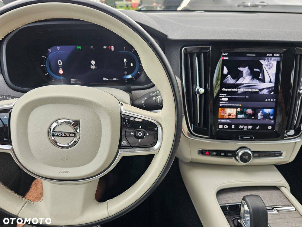 Volvo V90 Cross Country B5 D AWD Core - 15