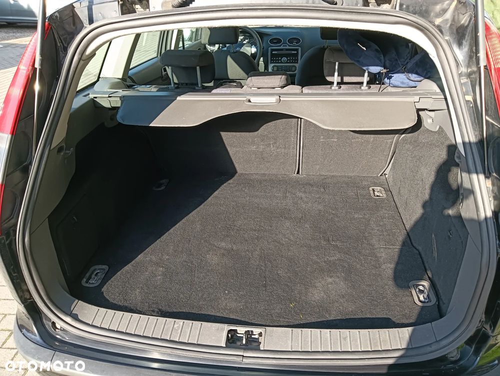 Ford Focus 2.0 Platinium X - 25