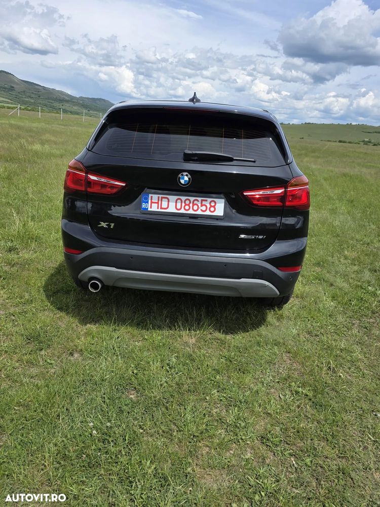 BMW X1 sDrive18i Advantage - 6