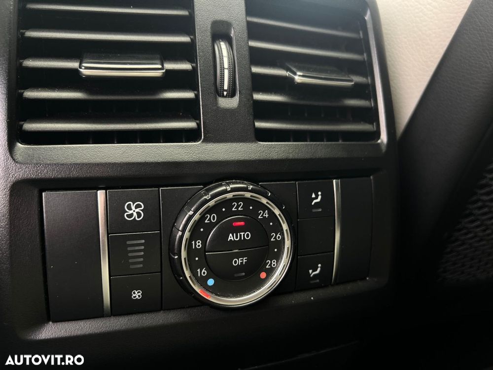 Mercedes-Benz GLE - 32
