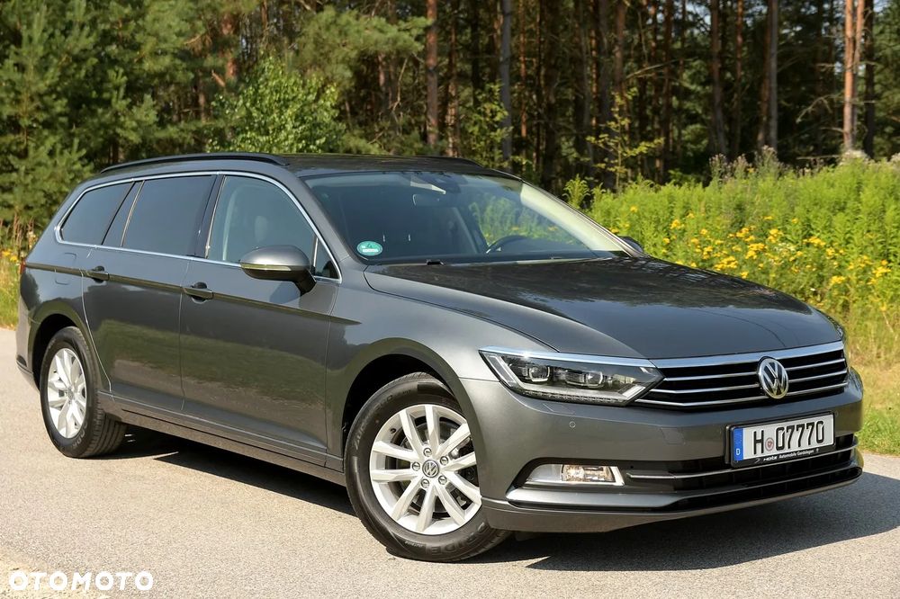 Volkswagen Passat - 2