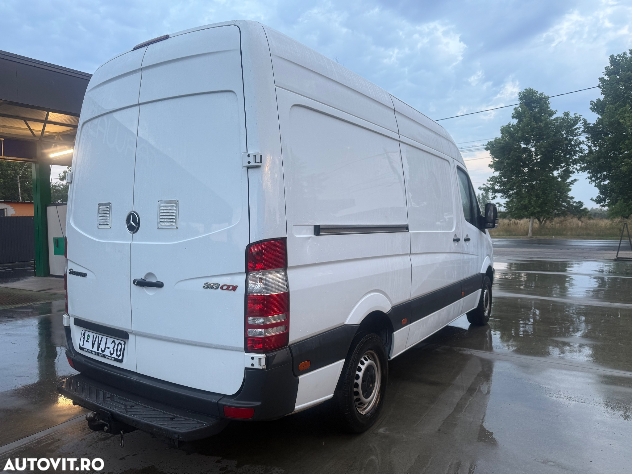 Mercedes-Benz Sprinter - 3