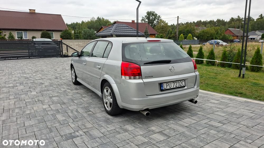 Opel Signum 1.8 - 3