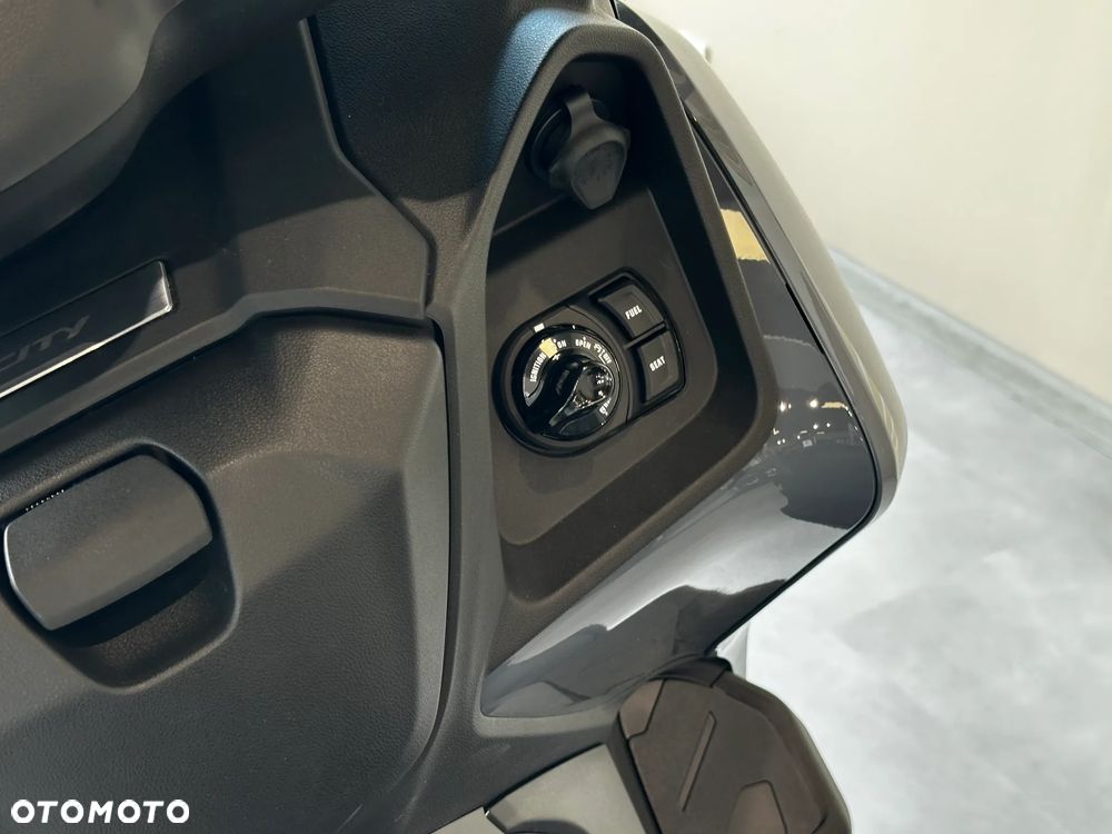 Yamaha Tricity - 10