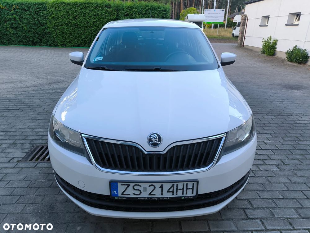 Skoda RAPID 1.2 TSI Ambition - 11